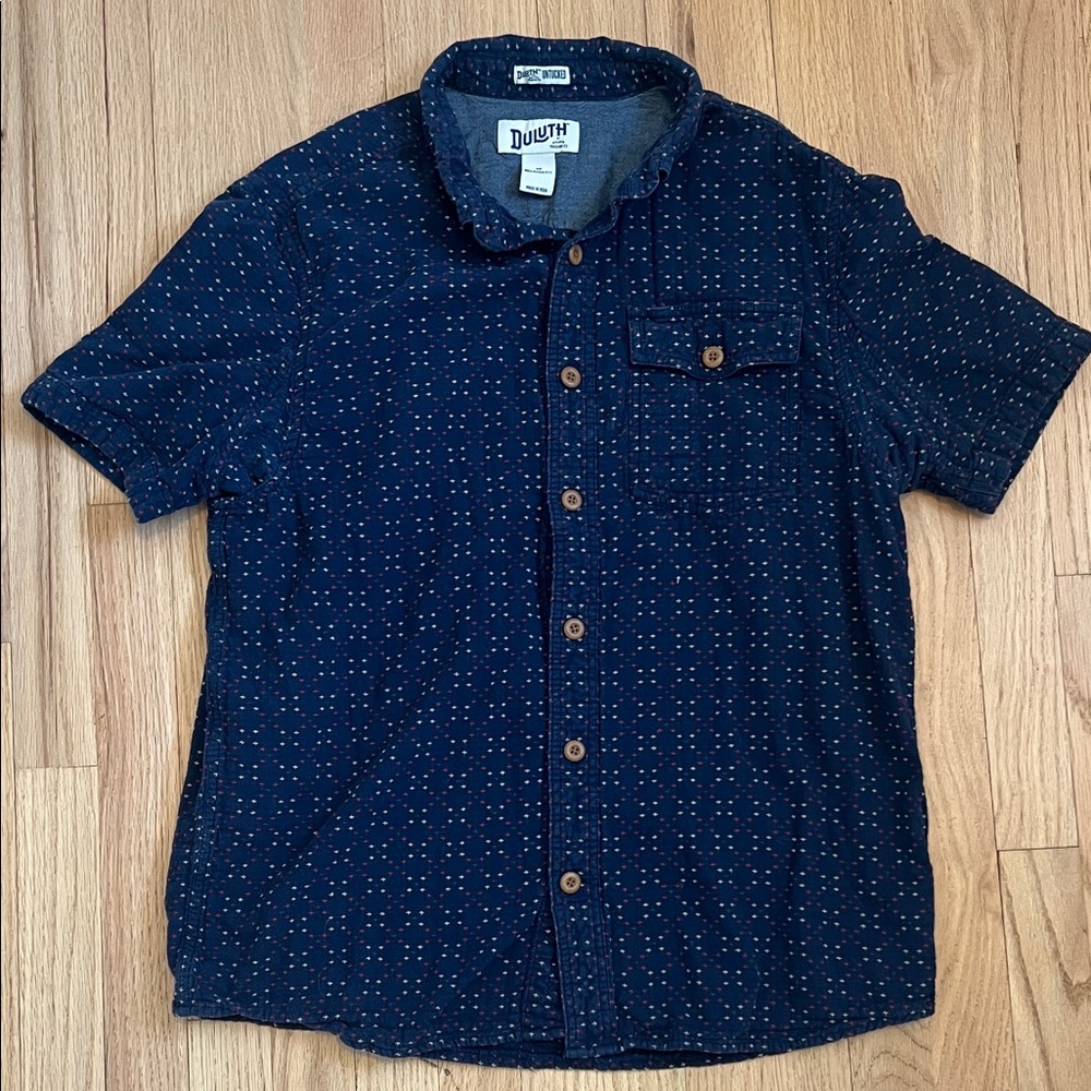 Duluth Trading Co Navy Short-Sleeve Button-Down with Tiny Ivory Dot Print